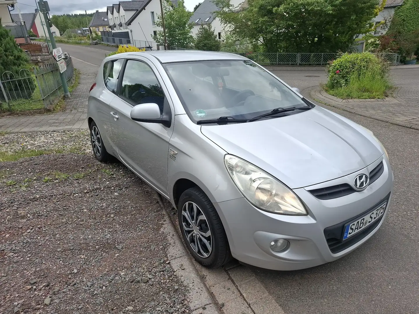 Hyundai i20 1.4 Style Silber - 2