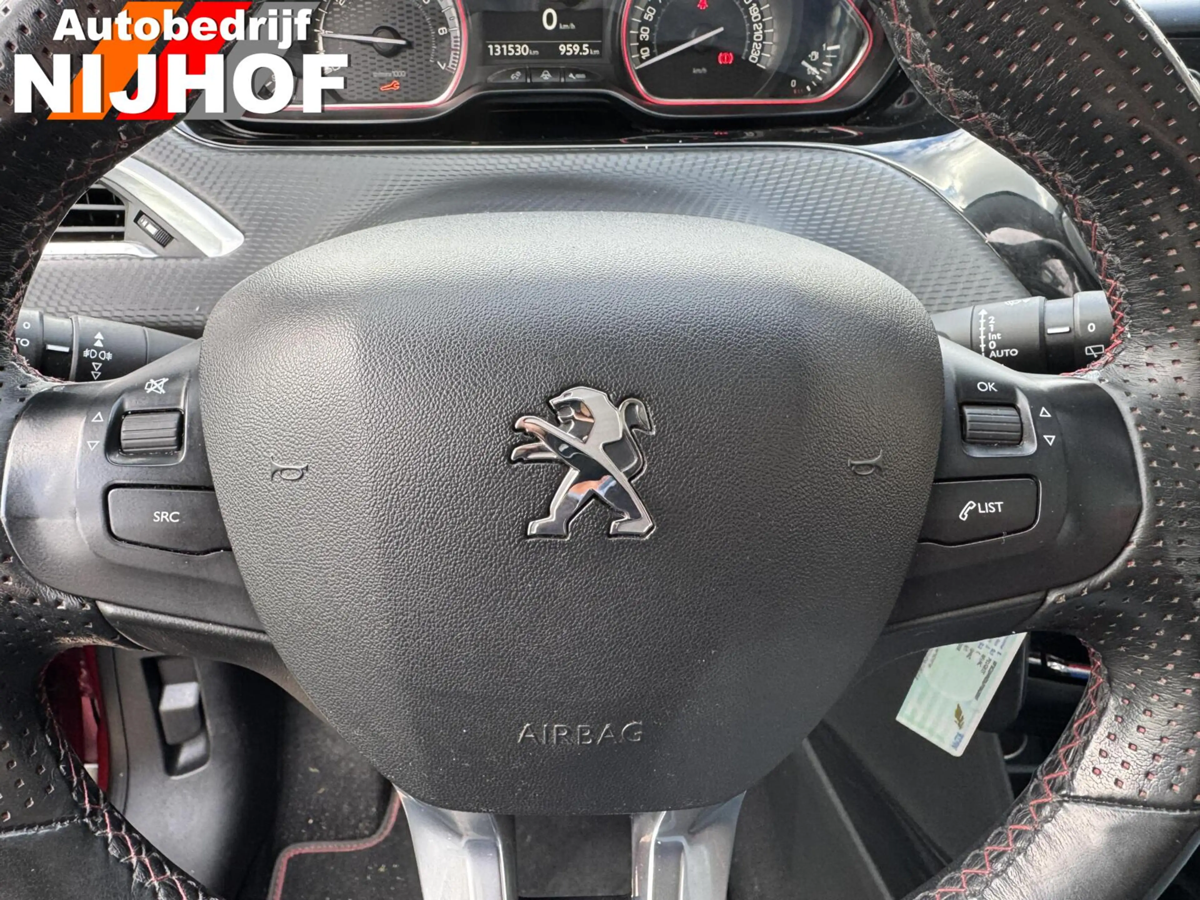 Peugeot 2008 1.2 PureTech GT-line — photo 9