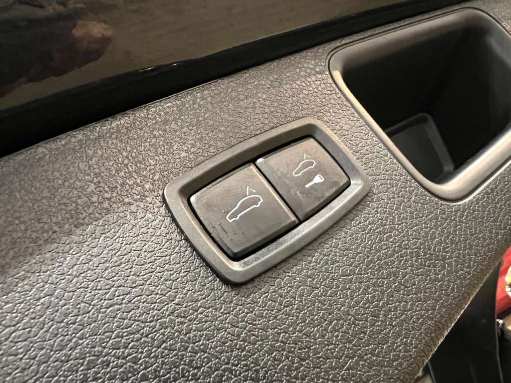 2018 Porsche Macan S Adaptive Cruise Navigation Bose Memory Panoromic thumb 50