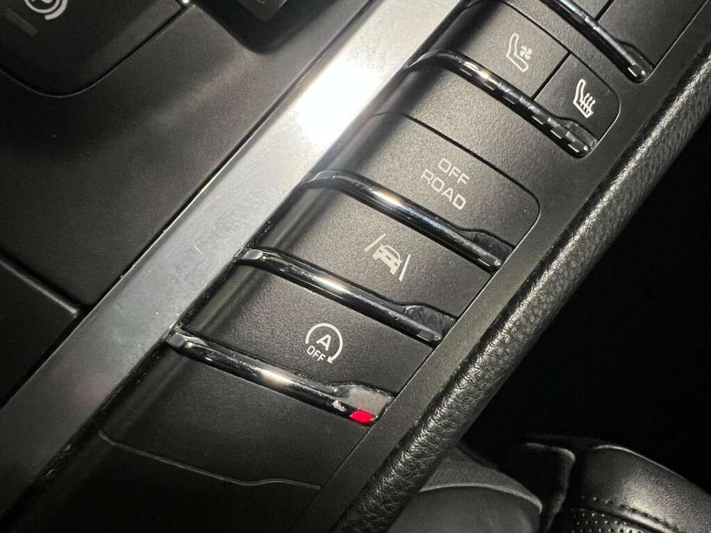 2018 Porsche Macan S Adaptive Cruise Navigation Bose Memory Panoromic thumb 35