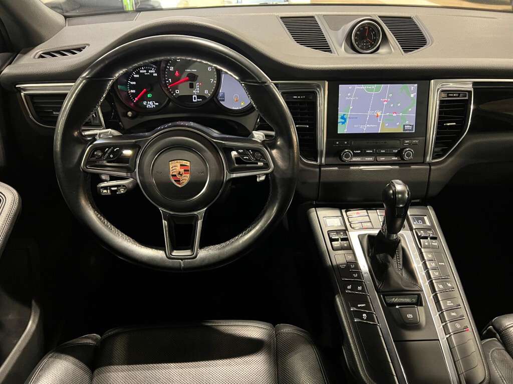 2018 Porsche Macan S Adaptive Cruise Navigation Bose Memory Panoromic thumb 27