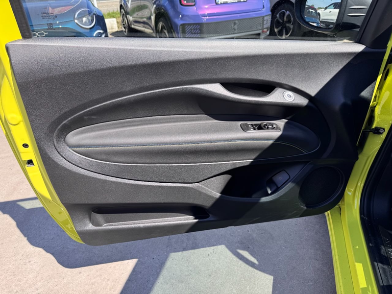 Abarth 500e Elettrica 155pk! — photo 11
