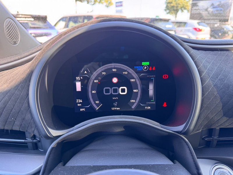 Abarth 500e Elettrica 155pk! — photo 13