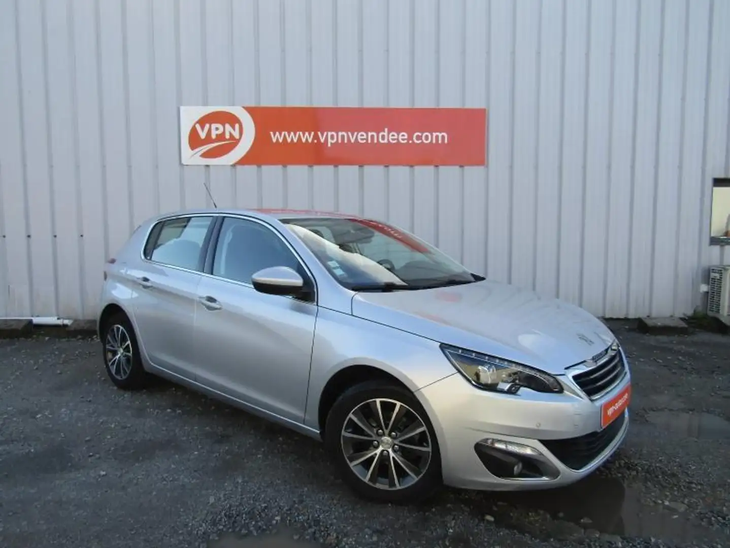 Peugeot 308 1.6 BlueHDi 100ch Allure S\u0026S 5p Gris - 1