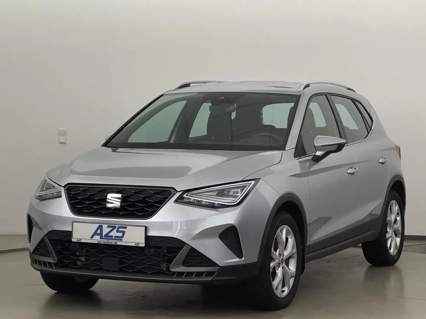 SEAT Arona FR LED Navi-app Kamera virtual DAB Silber - 2