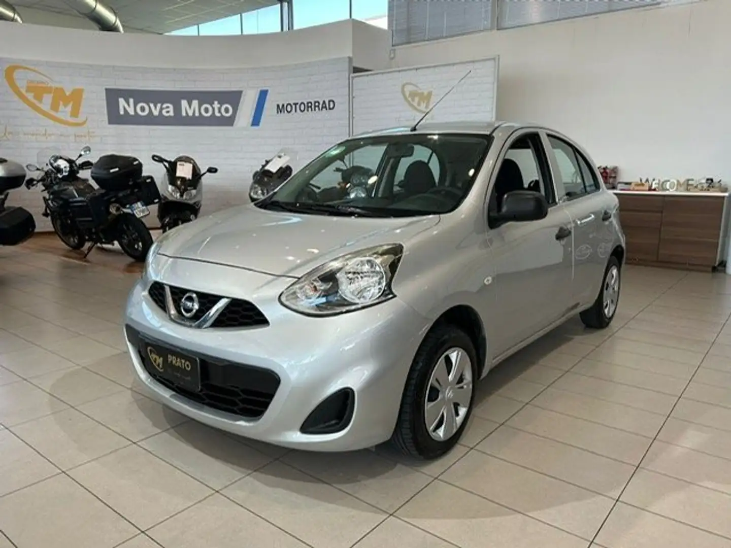 Nissan Micra 1.2 Comfort eco Gpl Zilver - 1