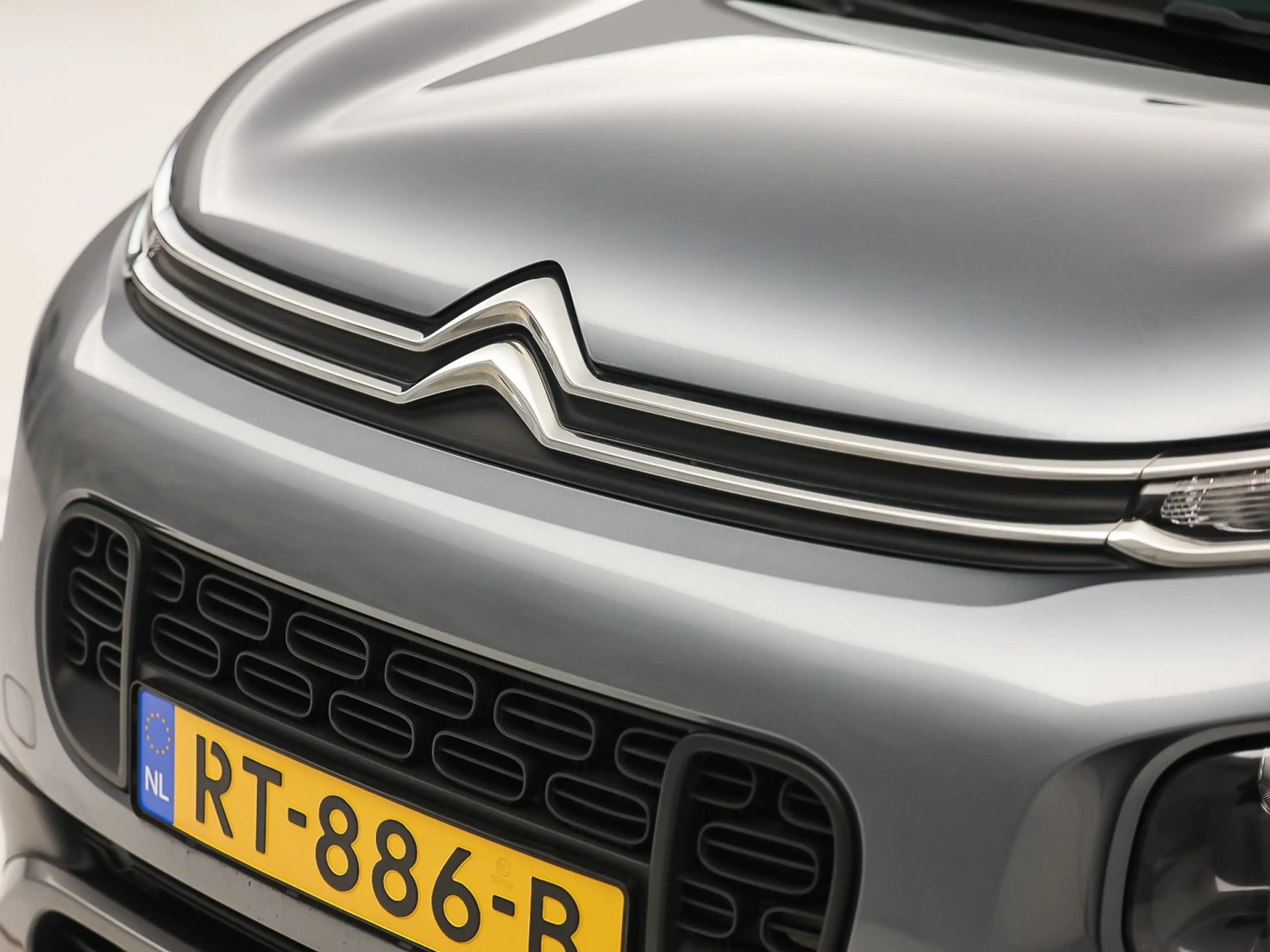 Citroen C3 Aircross 1.2 PureTech Sport (APPLE CARPLAY, GROOT NAVI, LOG — photo 27