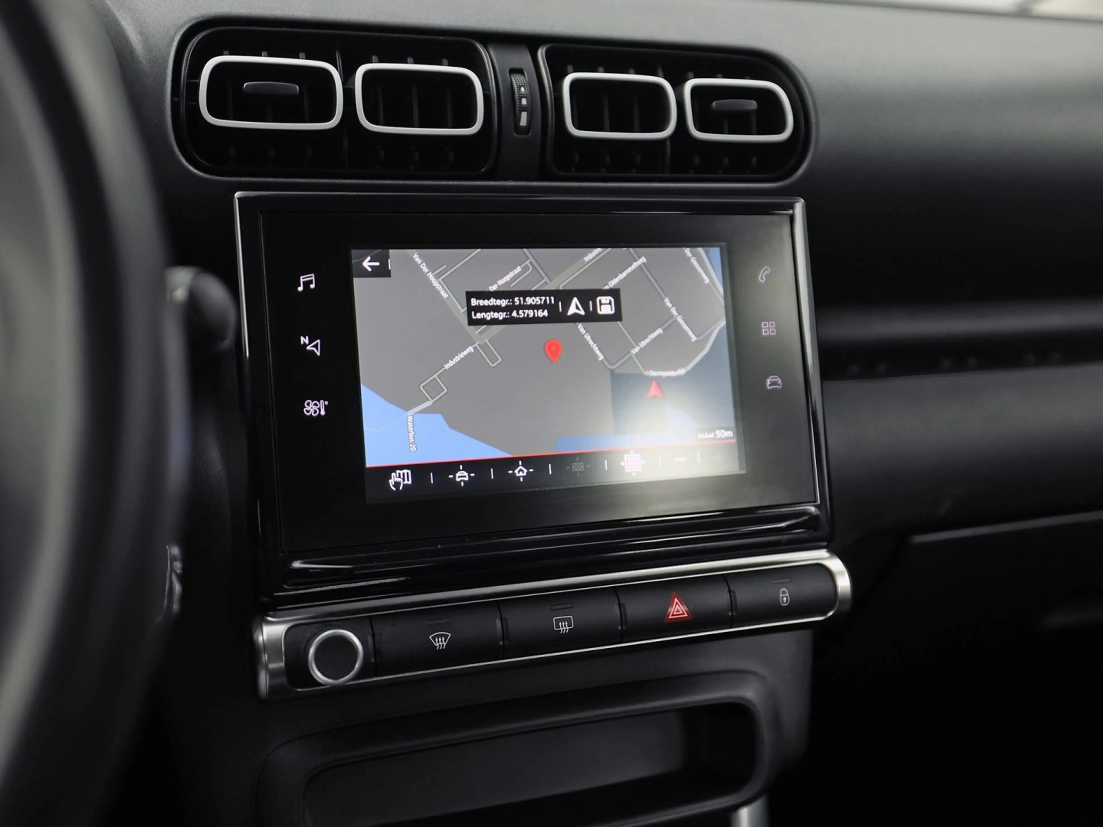 Citroen C3 Aircross 1.2 PureTech Sport (APPLE CARPLAY, GROOT NAVI, LOG — photo 8