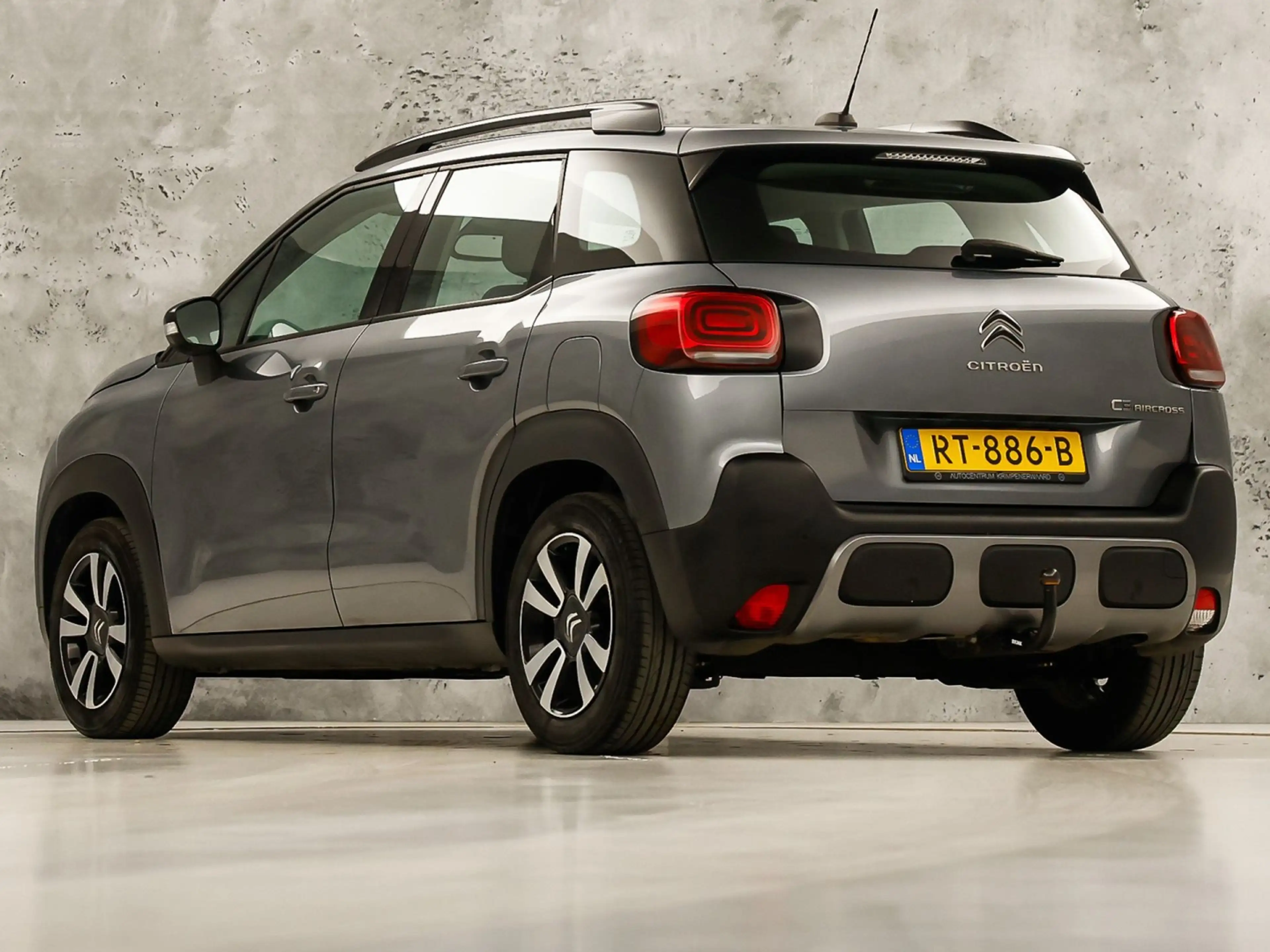 Citroen C3 Aircross 1.2 PureTech Sport (APPLE CARPLAY, GROOT NAVI, LOG — photo 3
