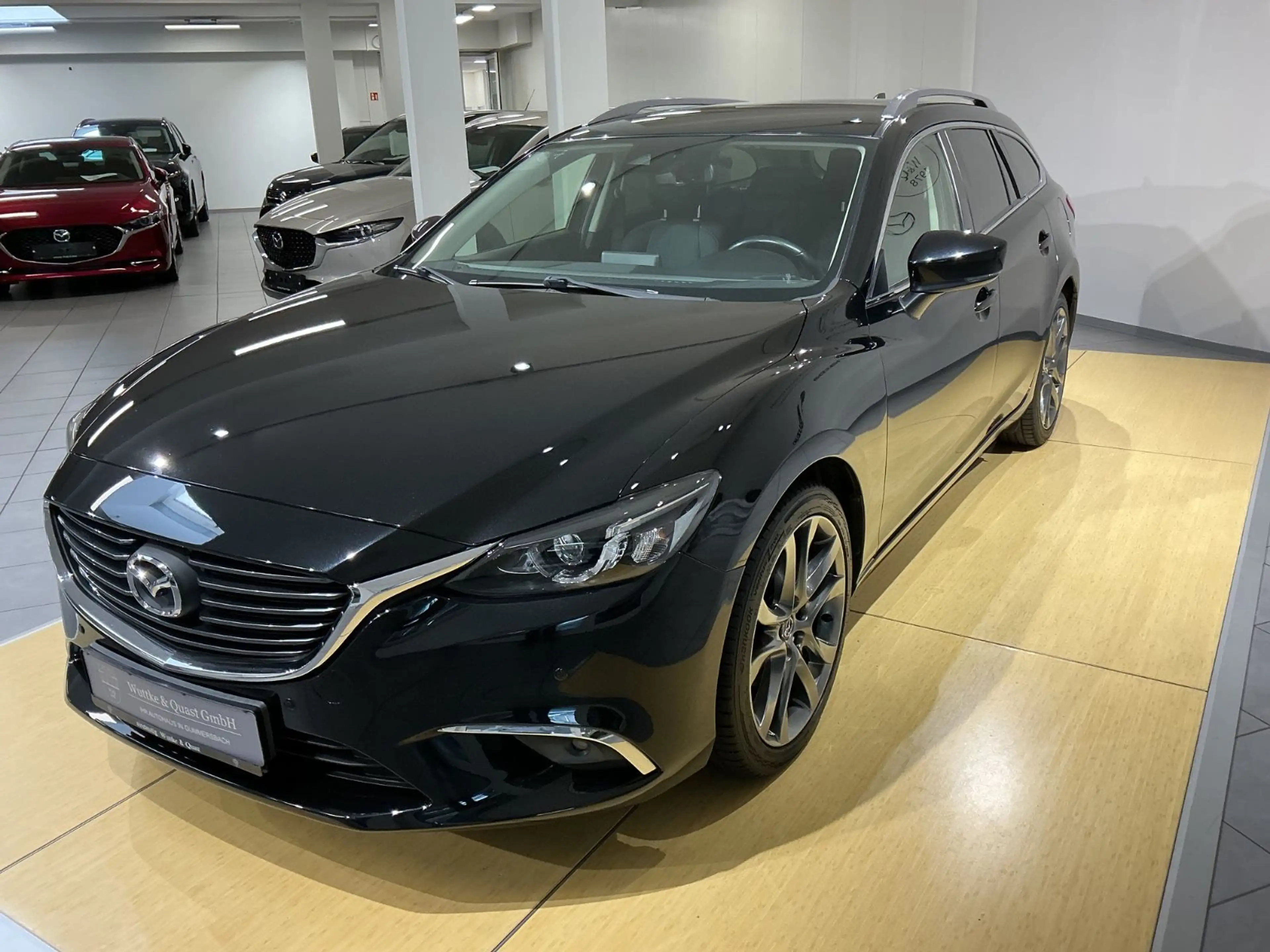Mazda 6 Kombi KIZOKU*inklusive Winterräder* — photo 10