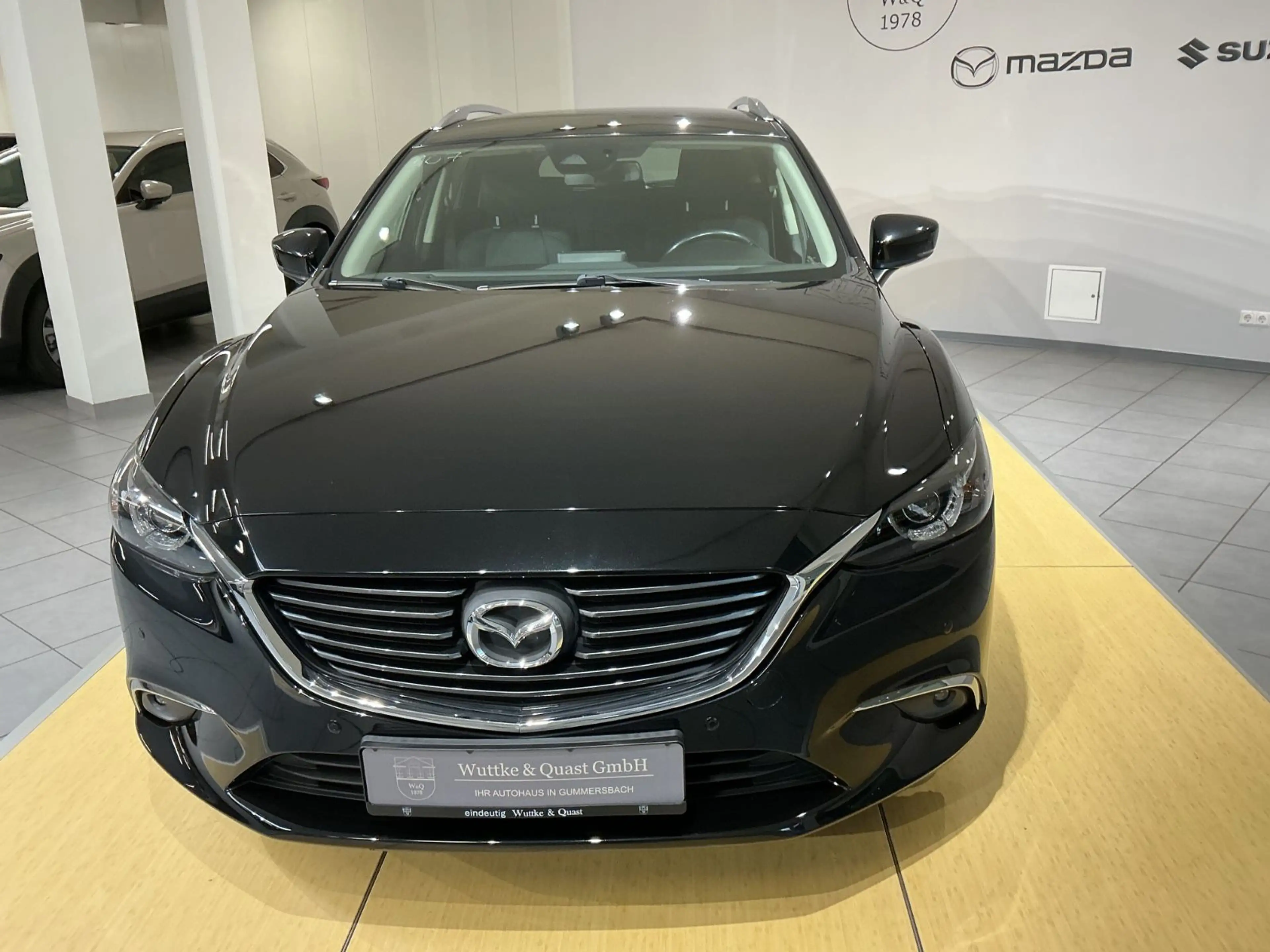Mazda 6 Kombi KIZOKU*inklusive Winterräder* — photo 11