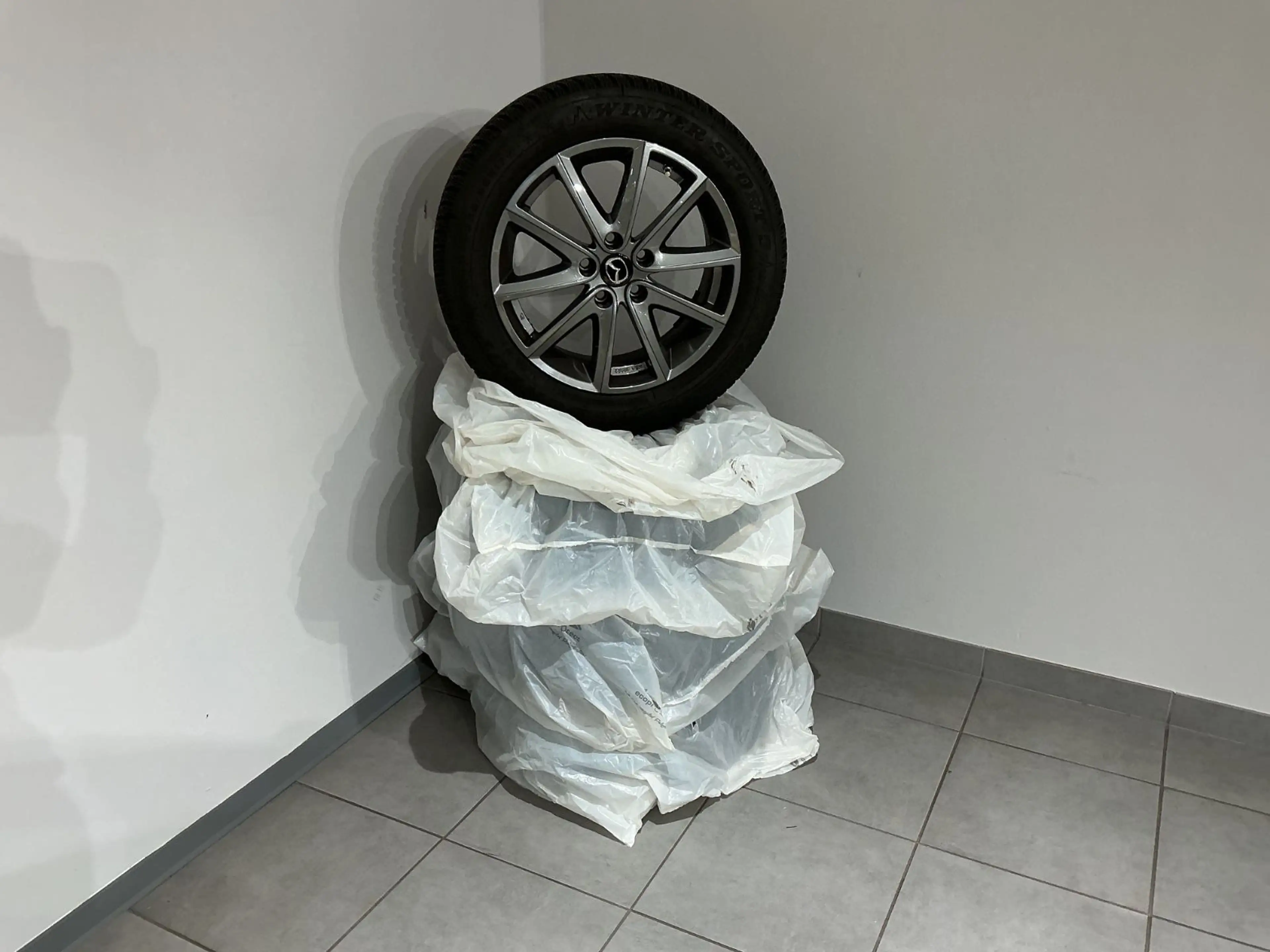 Mazda 6 Kombi KIZOKU*inklusive Winterräder* — photo 8
