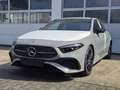 Mercedes-Benz A 180 A -Klasse A 180 Special Edition AMG Line Rot - thumbnail 1