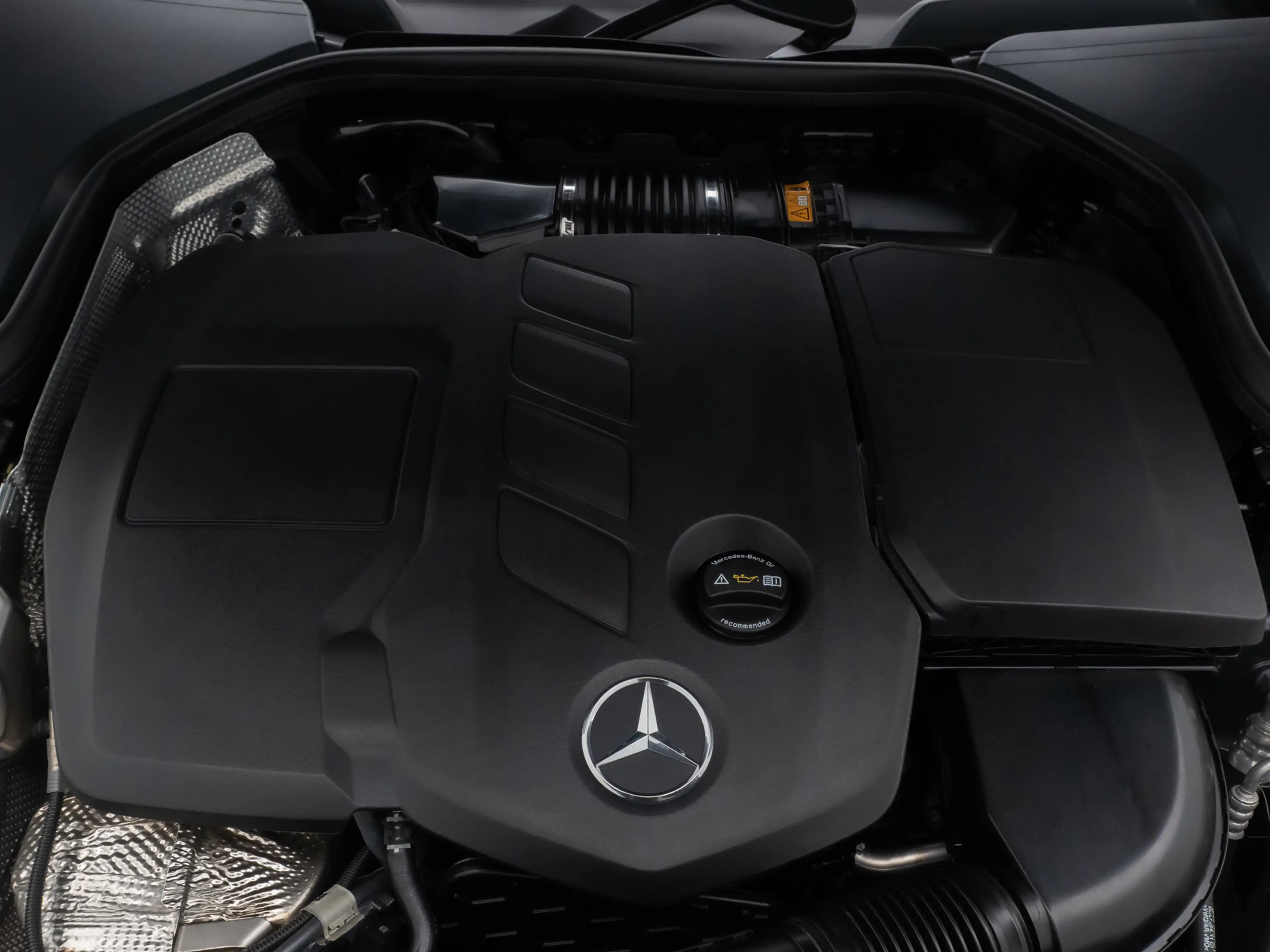 Mercedes-Benz E 300 de Widscreen 360° DAB AHK FahrAss HiFi 18 — photo 14