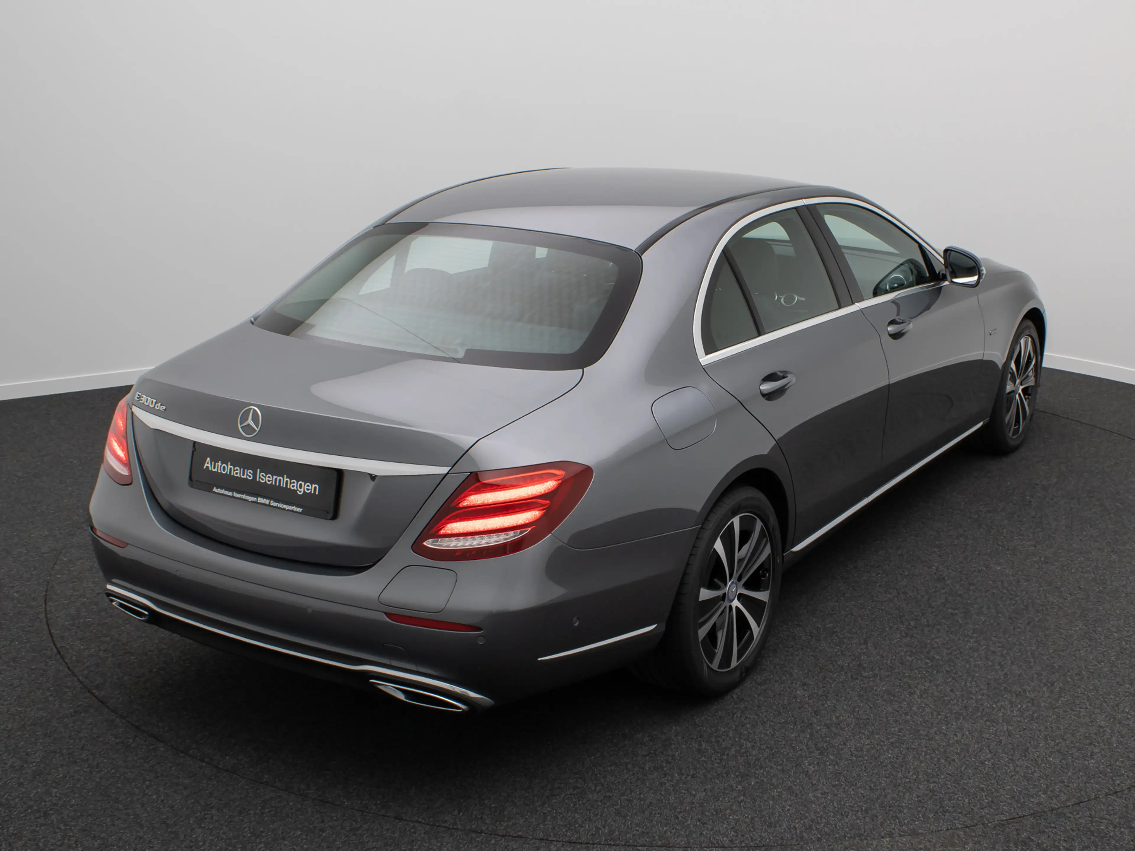 Mercedes-Benz E 300 de Widscreen 360° DAB AHK FahrAss HiFi 18 — photo 7