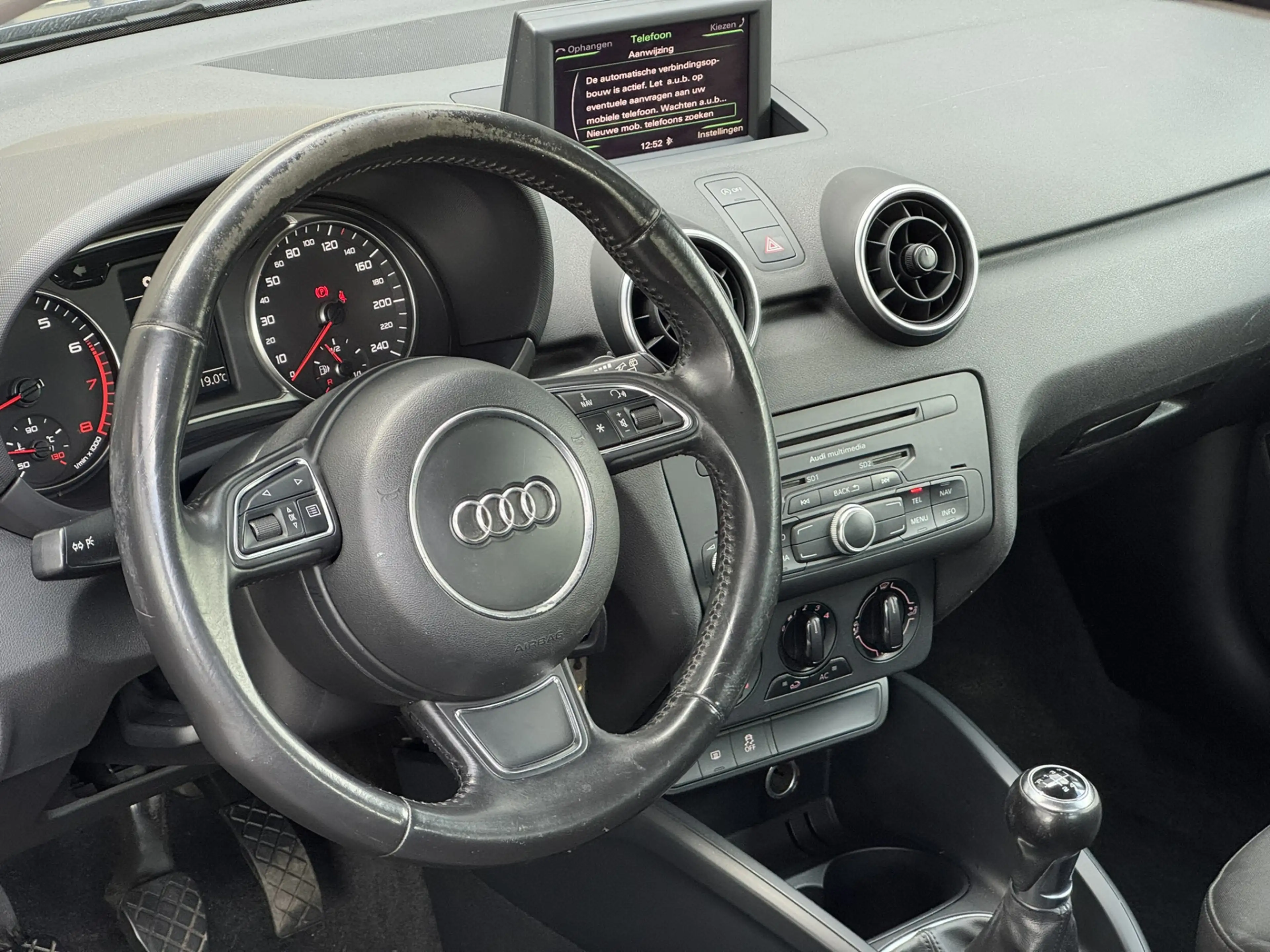 Audi A1 1.2 TFSI Admired | Airco | Multimedia | Nieuwe DB — photo 8