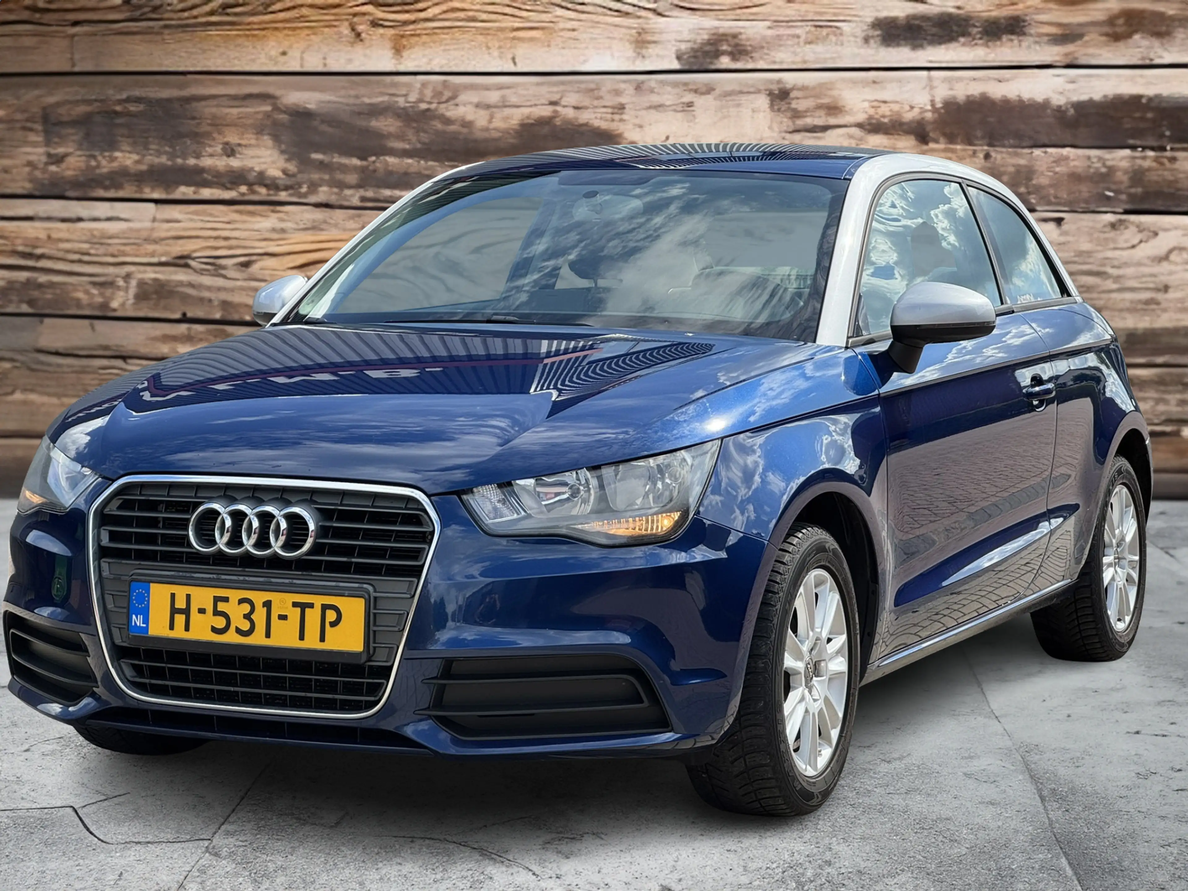 Audi A1 1.2 TFSI Admired | Airco | Multimedia | Nieuwe DB — photo 3