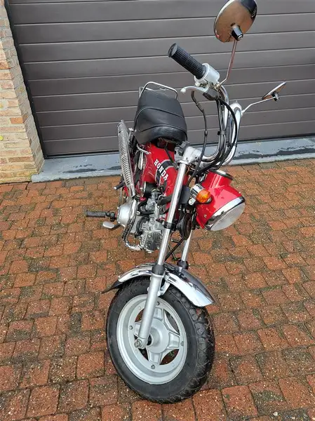 Honda ST 70 - foto 8