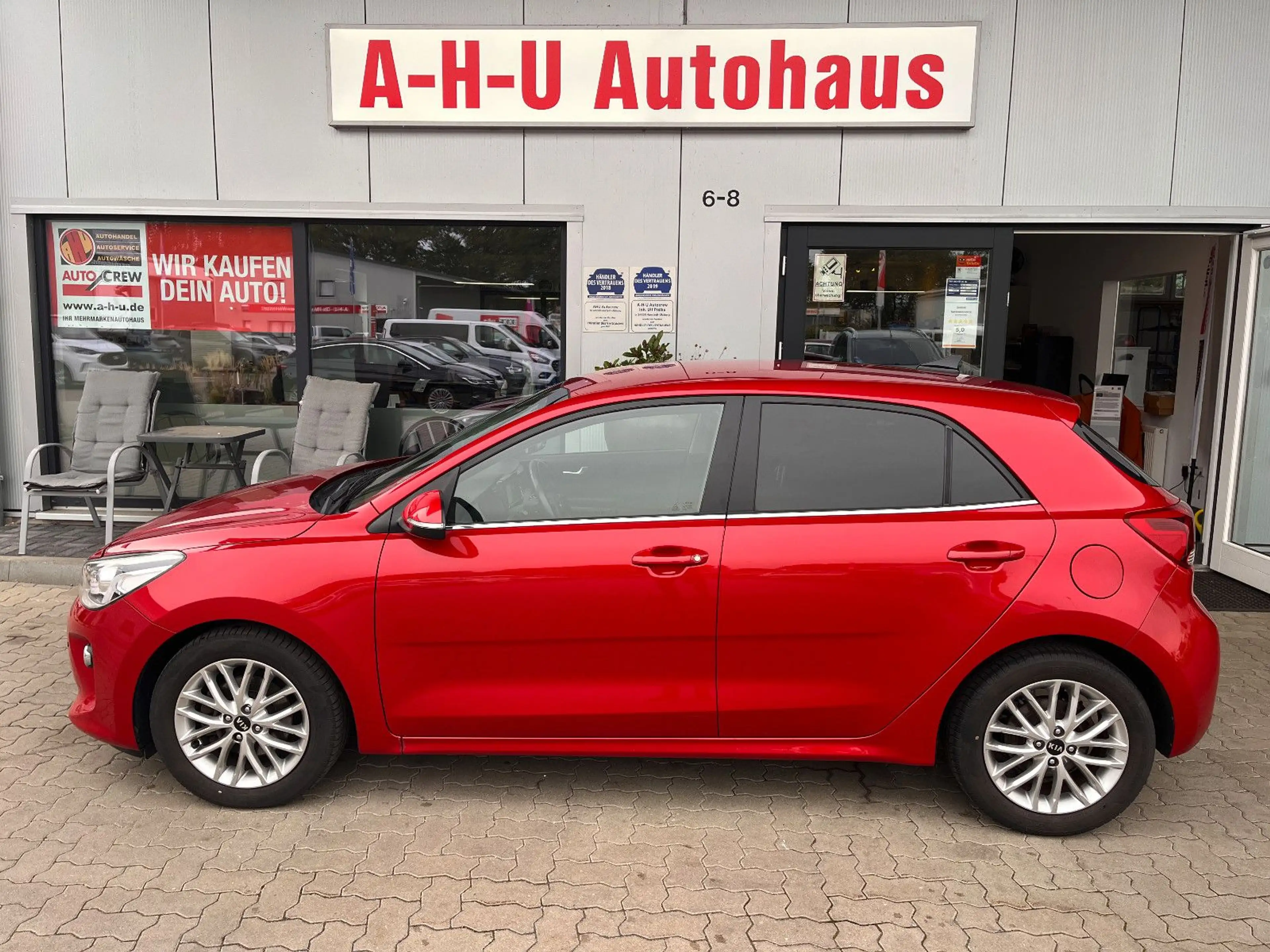 Kia Rio Spirit 1.3 — photo 4