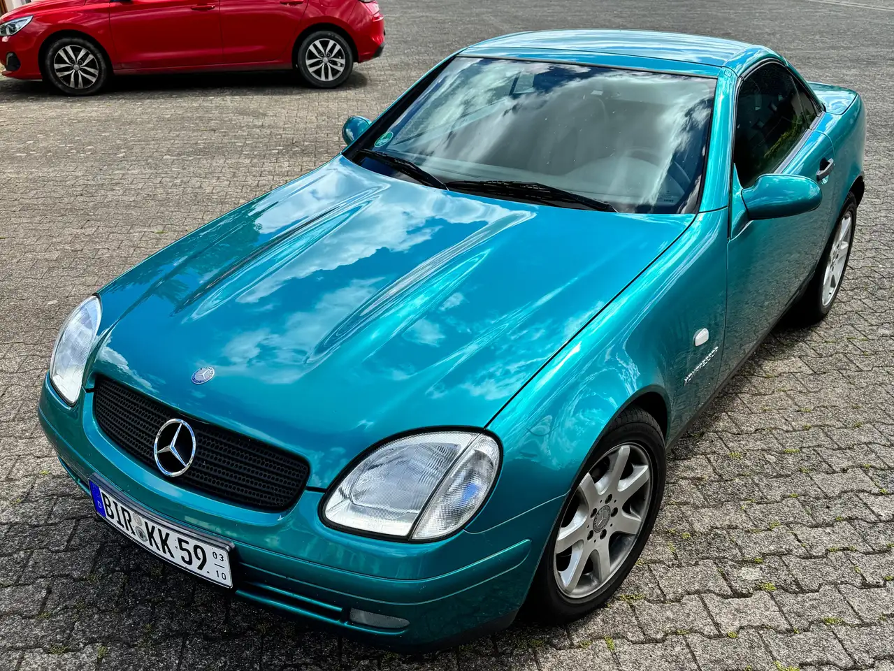 Mercedes-Benz SLK 230