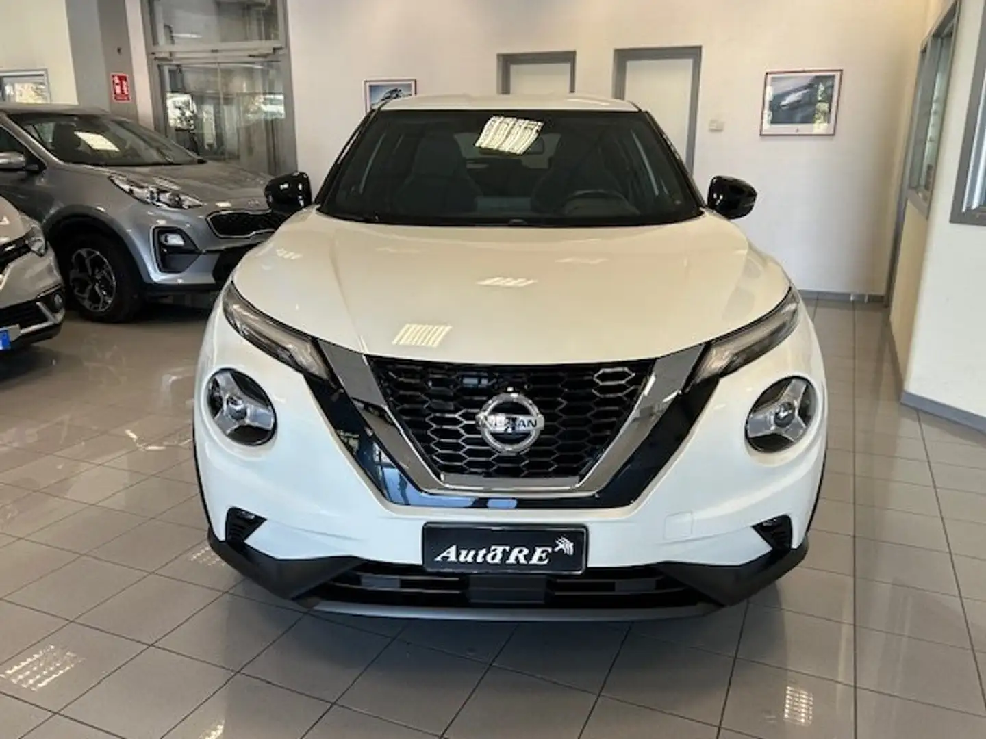 Nissan Juke Juke II 2020 1.0 dig-t Visia 114cv Wit - 2