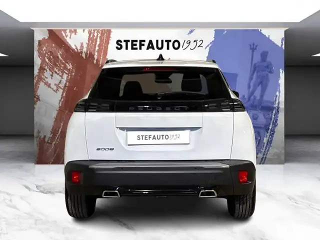 Peugeot 2008 view 6