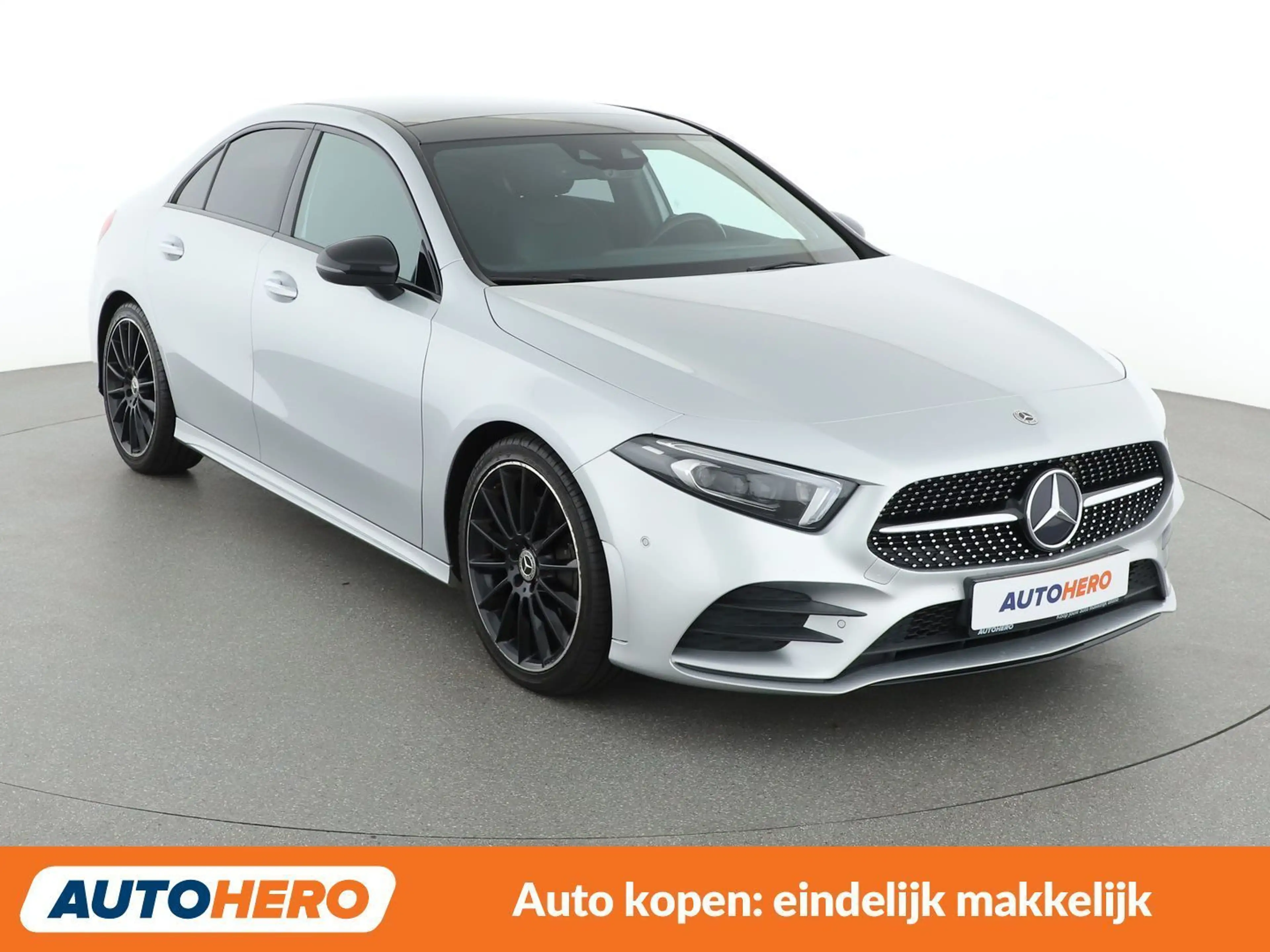 Mercedes-Benz A 220 A 220 AMG Line — photo 8
