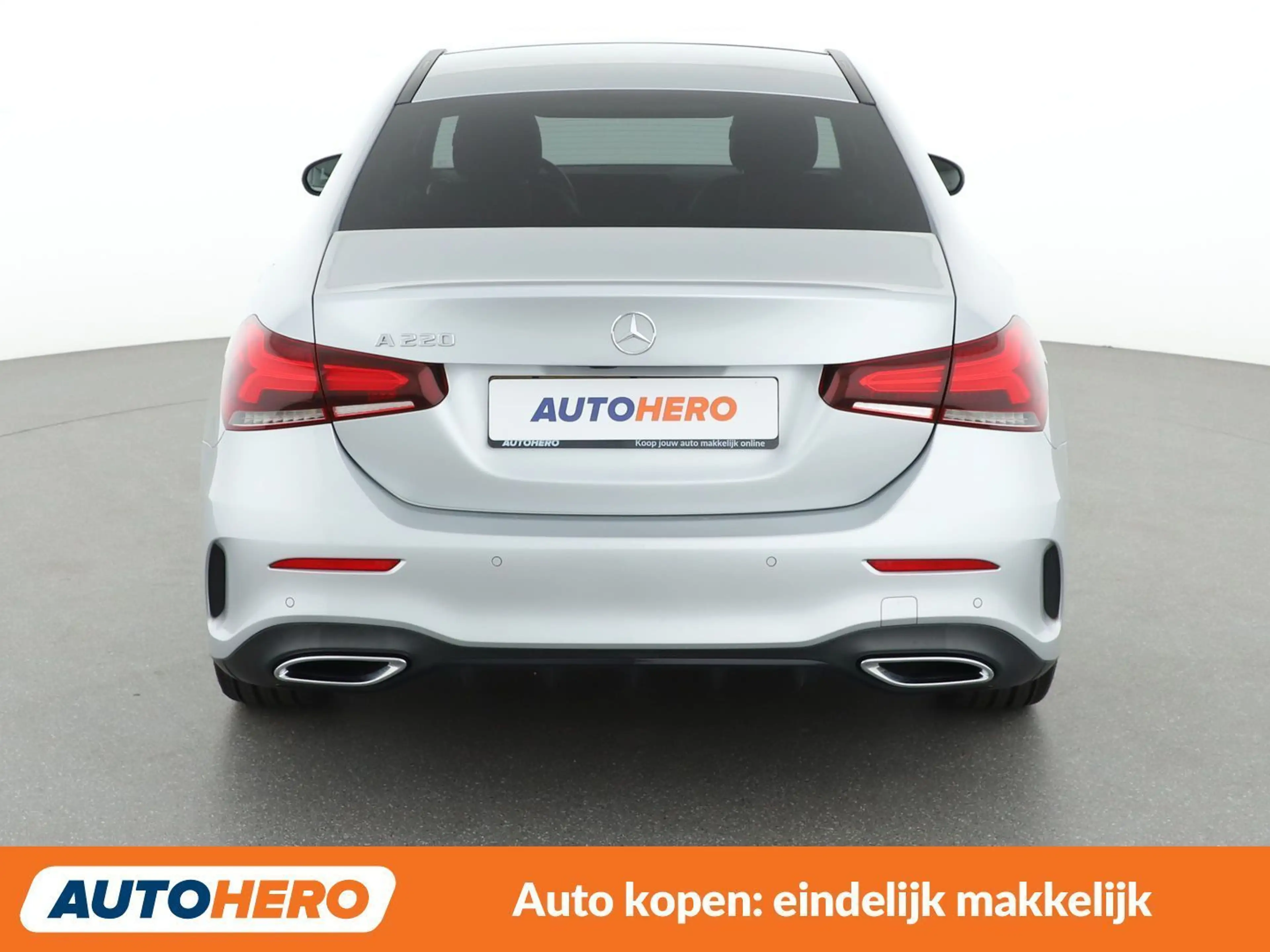 Mercedes-Benz A 220 A 220 AMG Line — photo 5