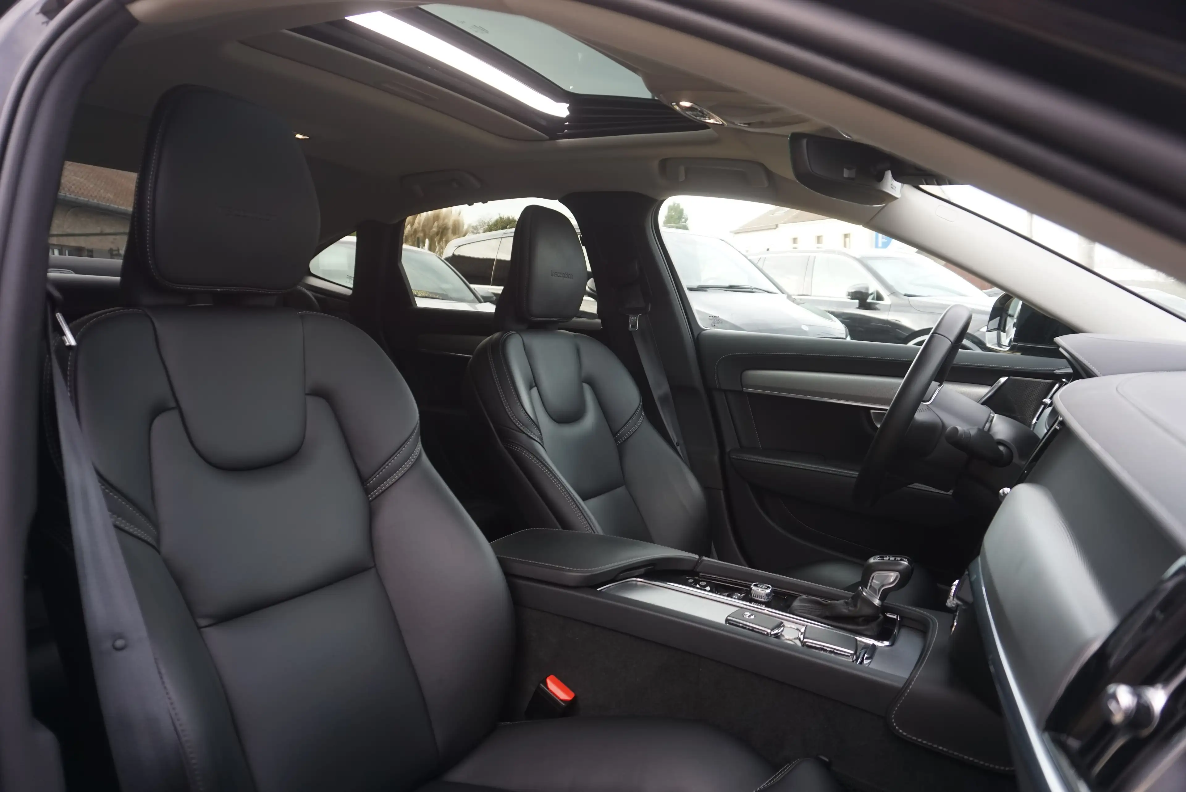 Volvo S90 2.0 D4 Inscription COCKPIT PANO CAM NAVI HARMAN — photo 13