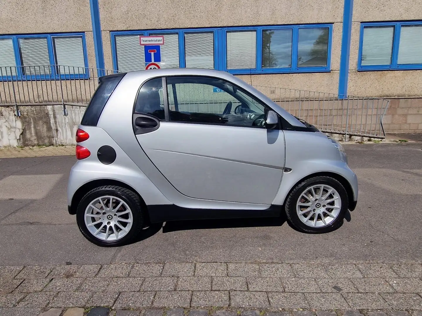 smart forTwo fortwo coupe Basis 52kW. Automatik /Klima Ezüst - 2
