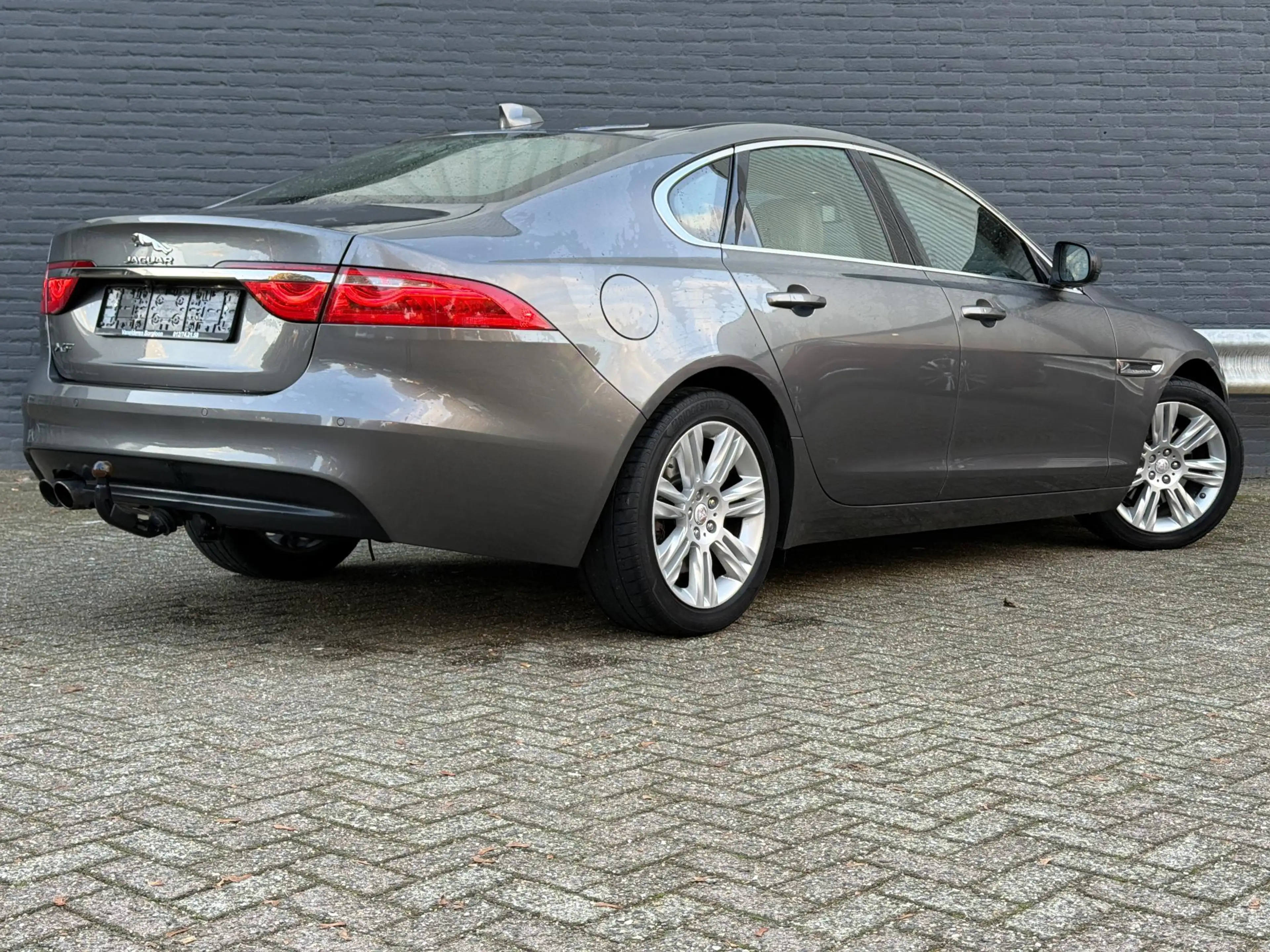 Jaguar XF 2.0D 120KW Aut. Pure | € 5.300,- NETTO! | Camera | — photo 2