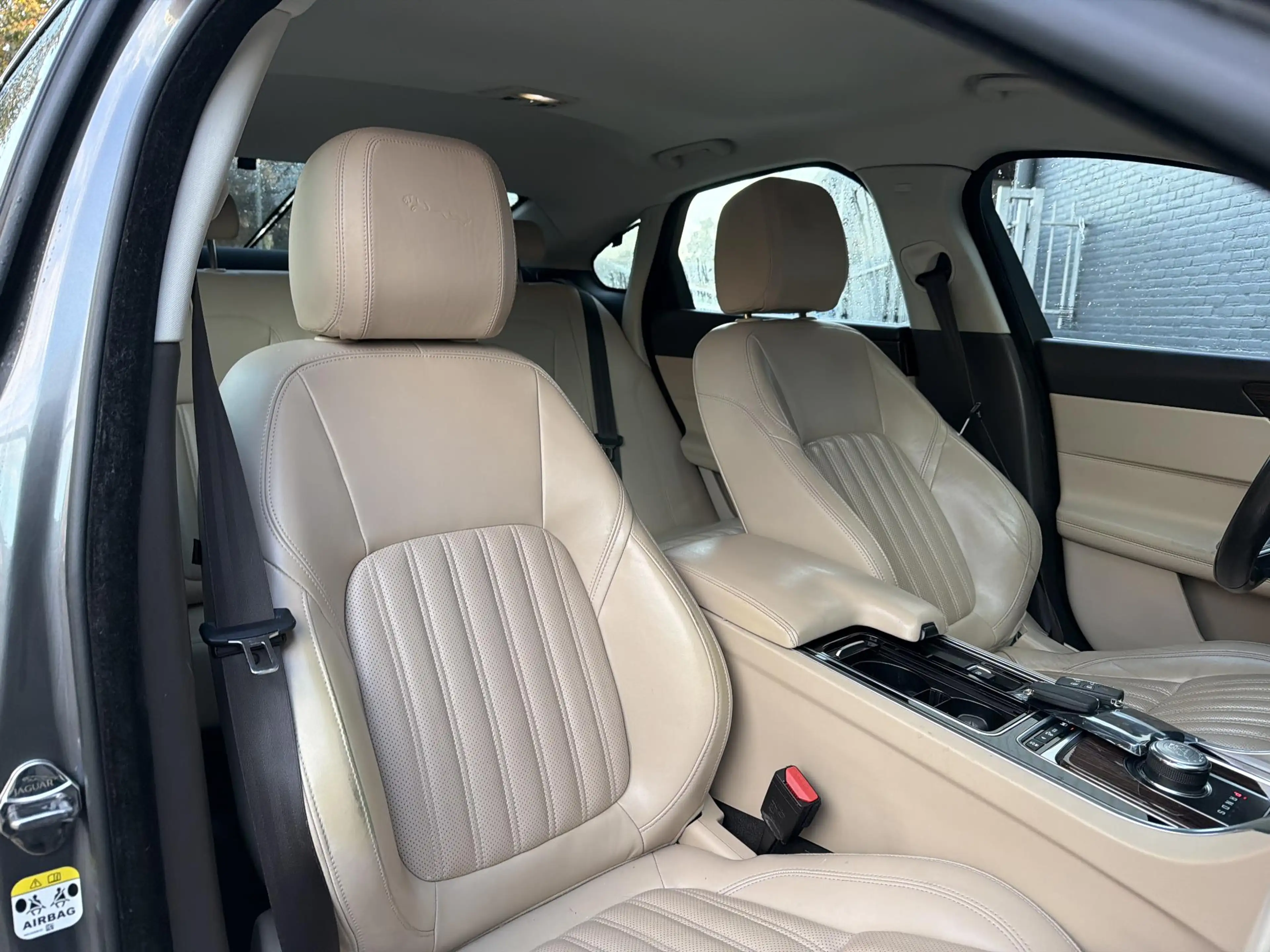 Jaguar XF 2.0D 120KW Aut. Pure | € 5.300,- NETTO! | Camera | — photo 4
