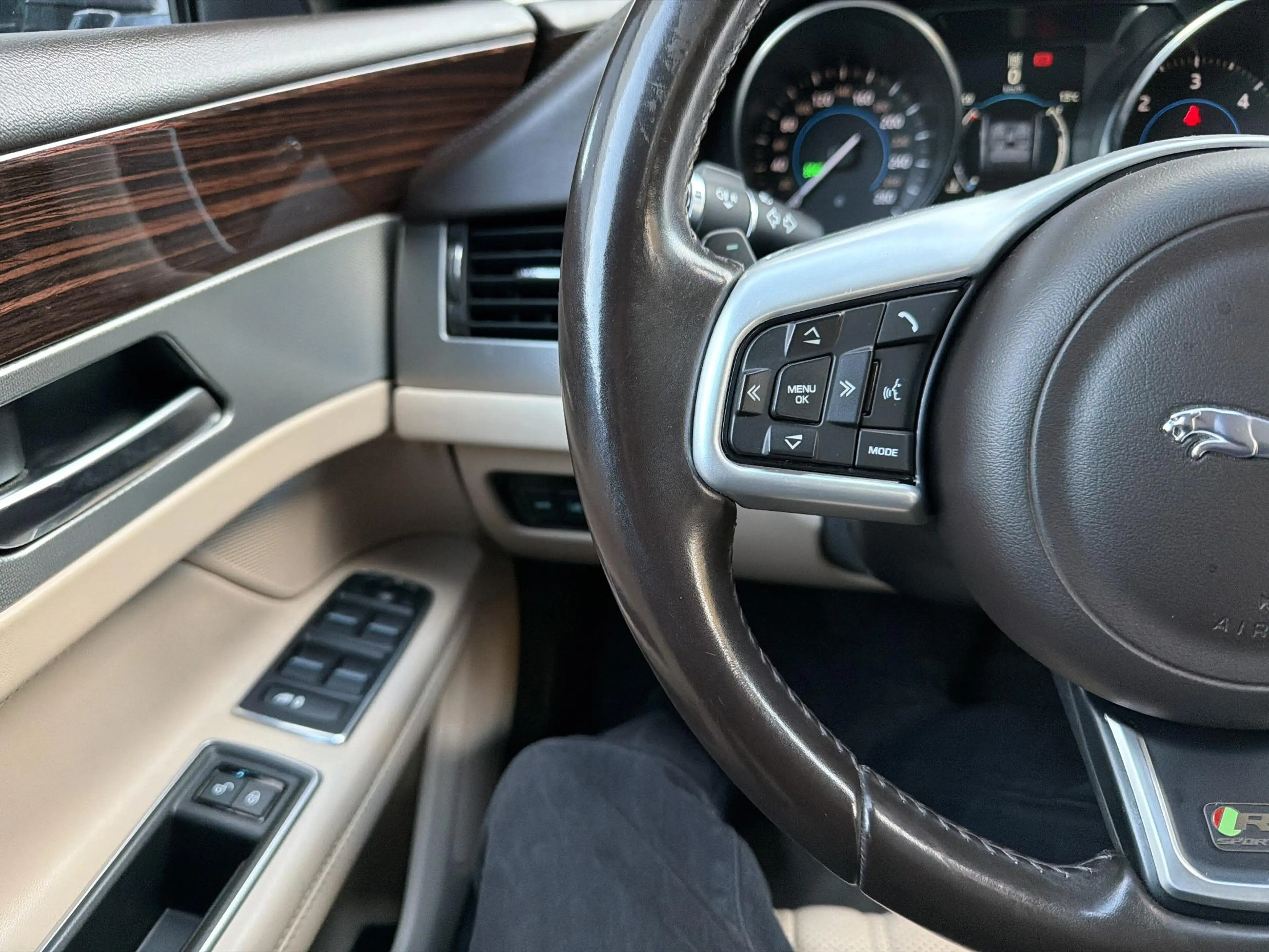 Jaguar XF 2.0D 120KW Aut. Pure | € 5.300,- NETTO! | Camera | — photo 10