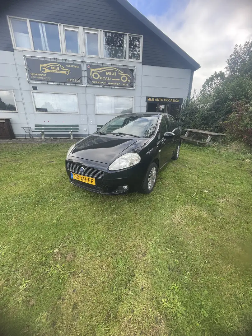 Fiat Punto 1.2 16V Emotion - 1