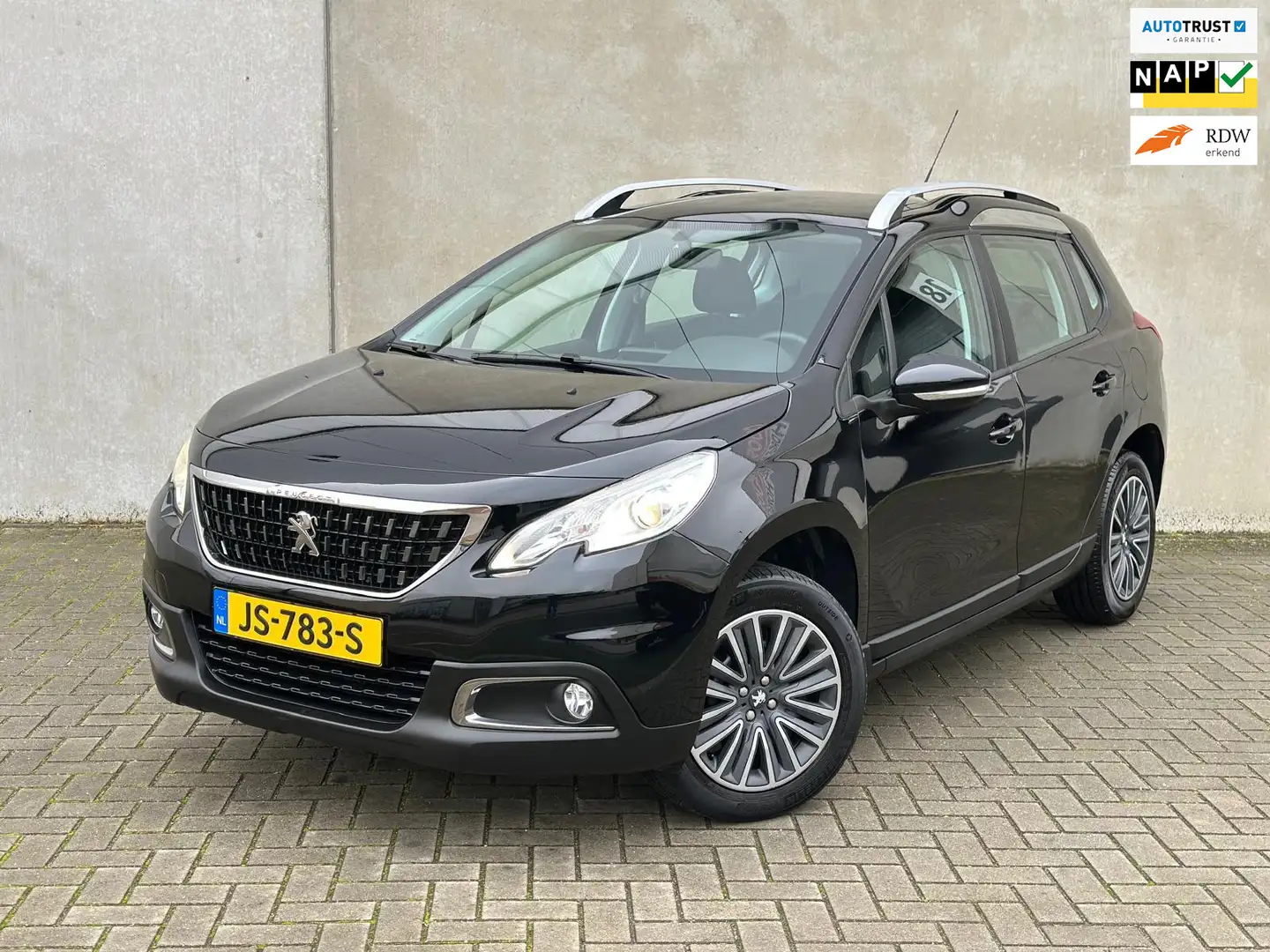 Peugeot 2008 1.2 PureTech Automaat Ori NL Pano Carplay Navi NAP Schwarz - 1