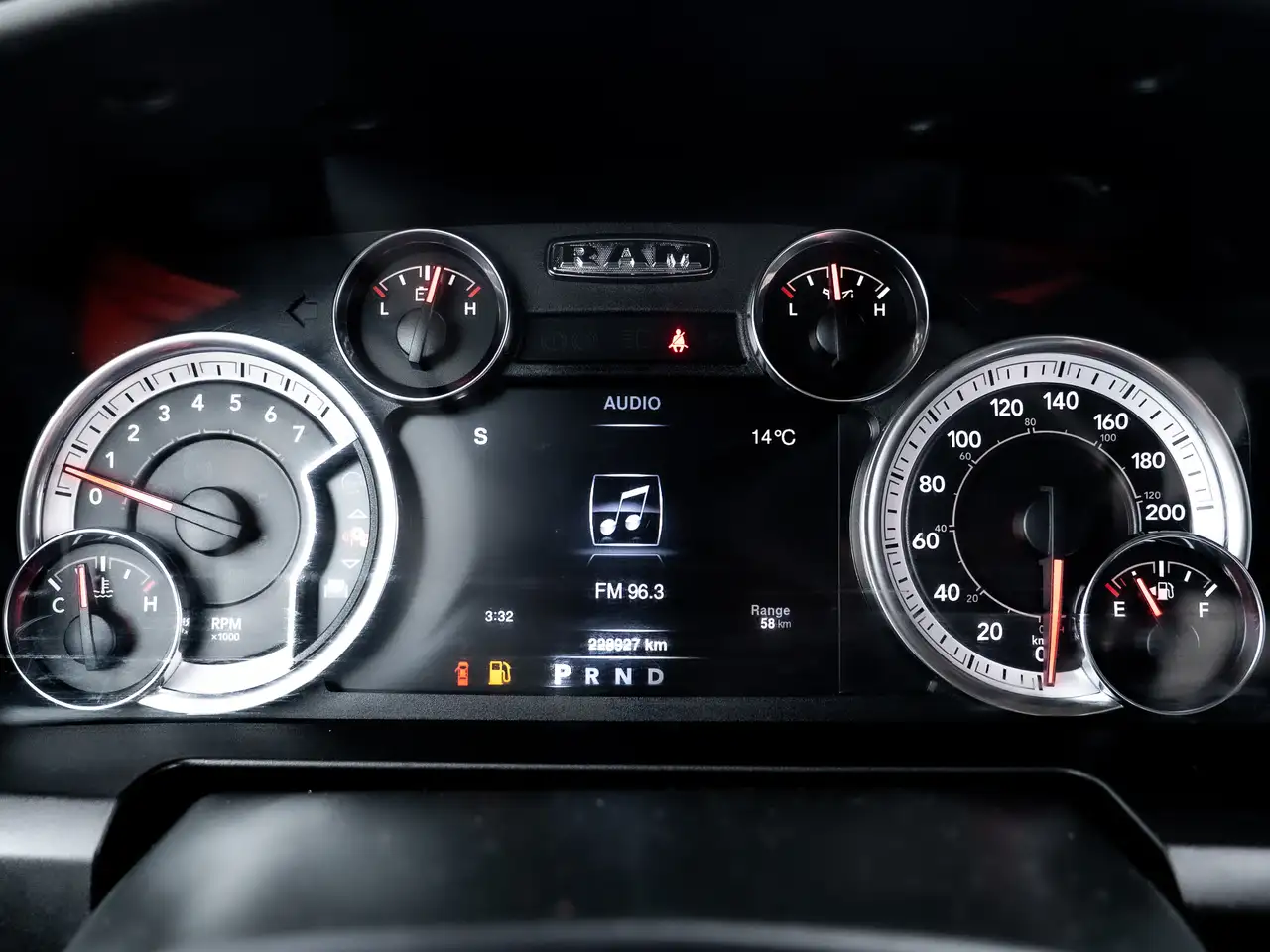 RAM 1500 photo RAM 1500