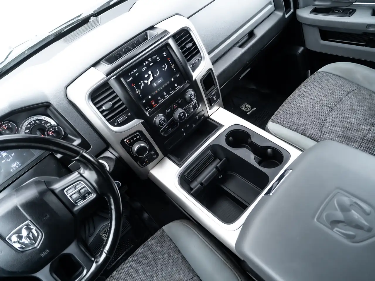 RAM 1500 photo RAM 1500