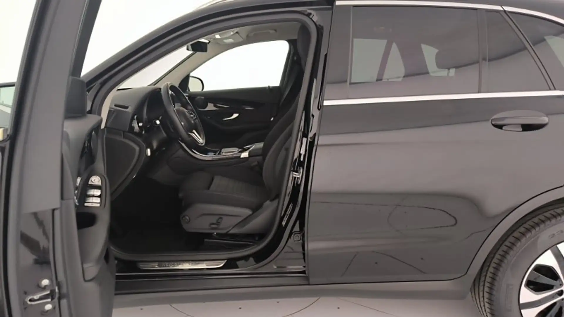 Mercedes-Benz GLC 200 CLASSE (X253) 200 D 4MATIC BUSINESS EXTRA Nero - 2