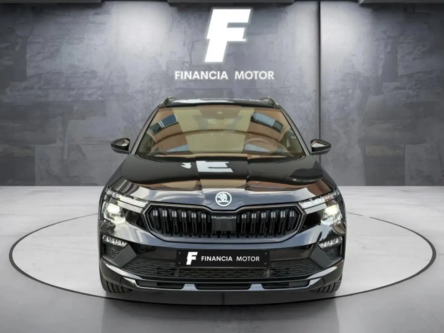 Skoda Kamiq Todoterreno Manual de 5 Puertas Negro - 2