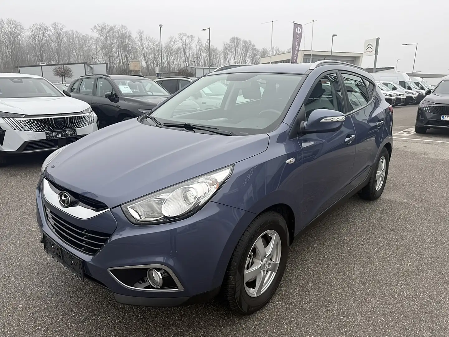 Hyundai iX35 Life 1,6 GDI Blau - 1