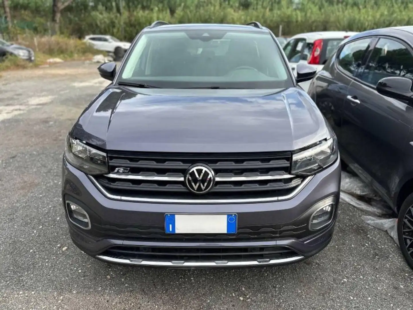 Volkswagen T-Cross 1.0 TSI Style Grau - 2