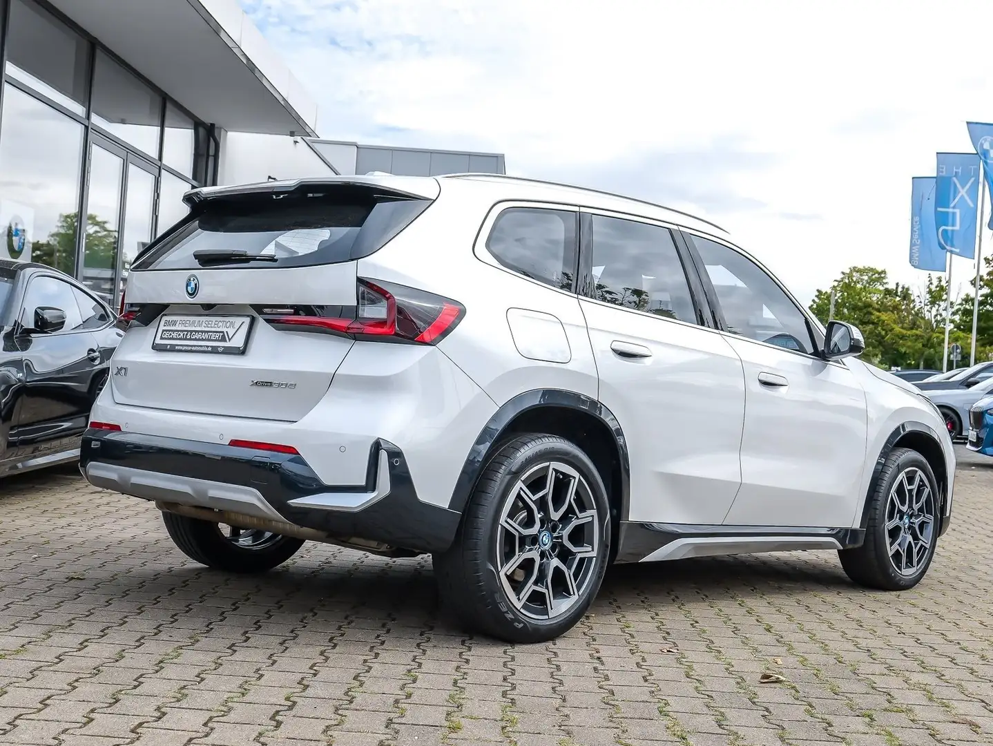 BMW X1 xDrive30e xLine PlugInHybrid 360° AHK H/K HuD Bianco - 2