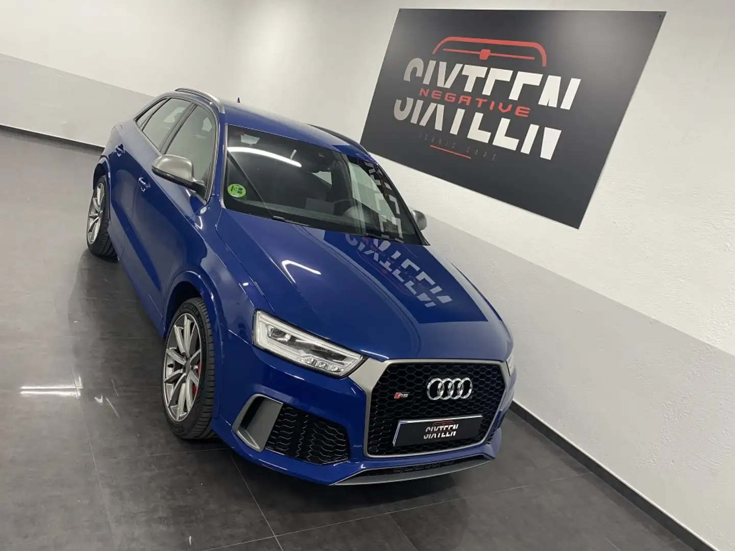 Audi RS Q3 2.5 TFSI Performance quattro S-T 270kW Bleu - 1