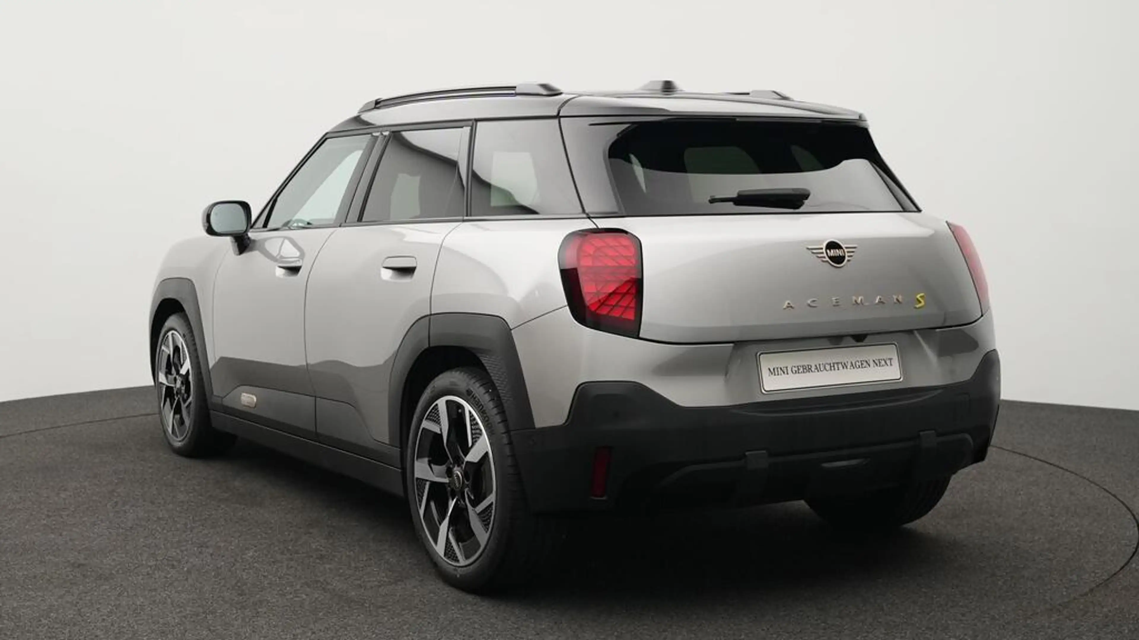 MINI Aceman Classic Trim — photo 4