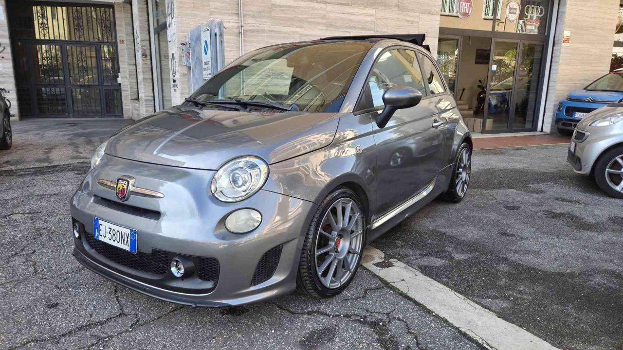 Abarth 595 1.4 Turbo T-Jet ESSEESSE