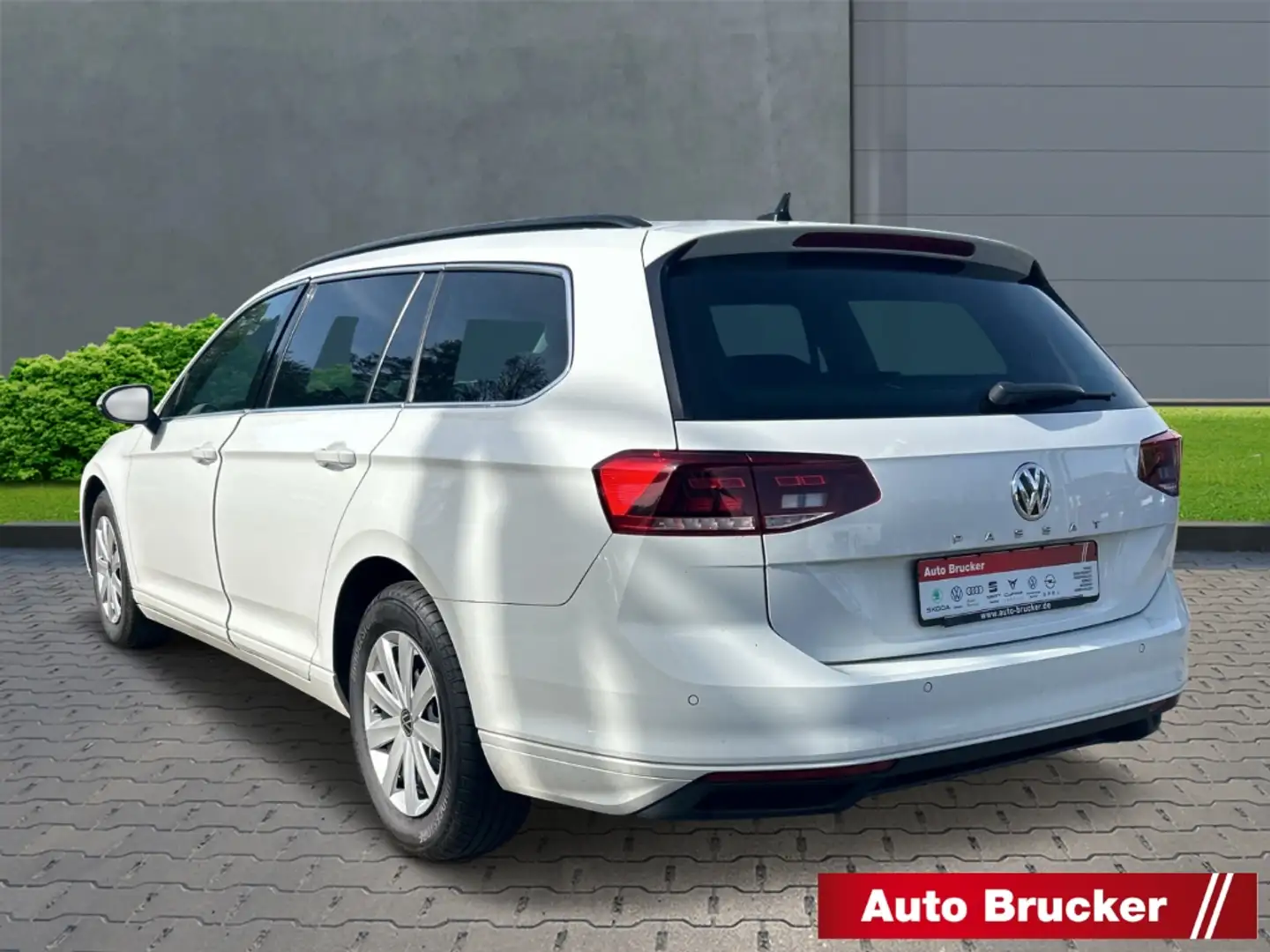 Volkswagen Passat Variant Business 2.0 TDI+DSG+LED+AHK+Navi+3-Zonen-Klima Wit - 2