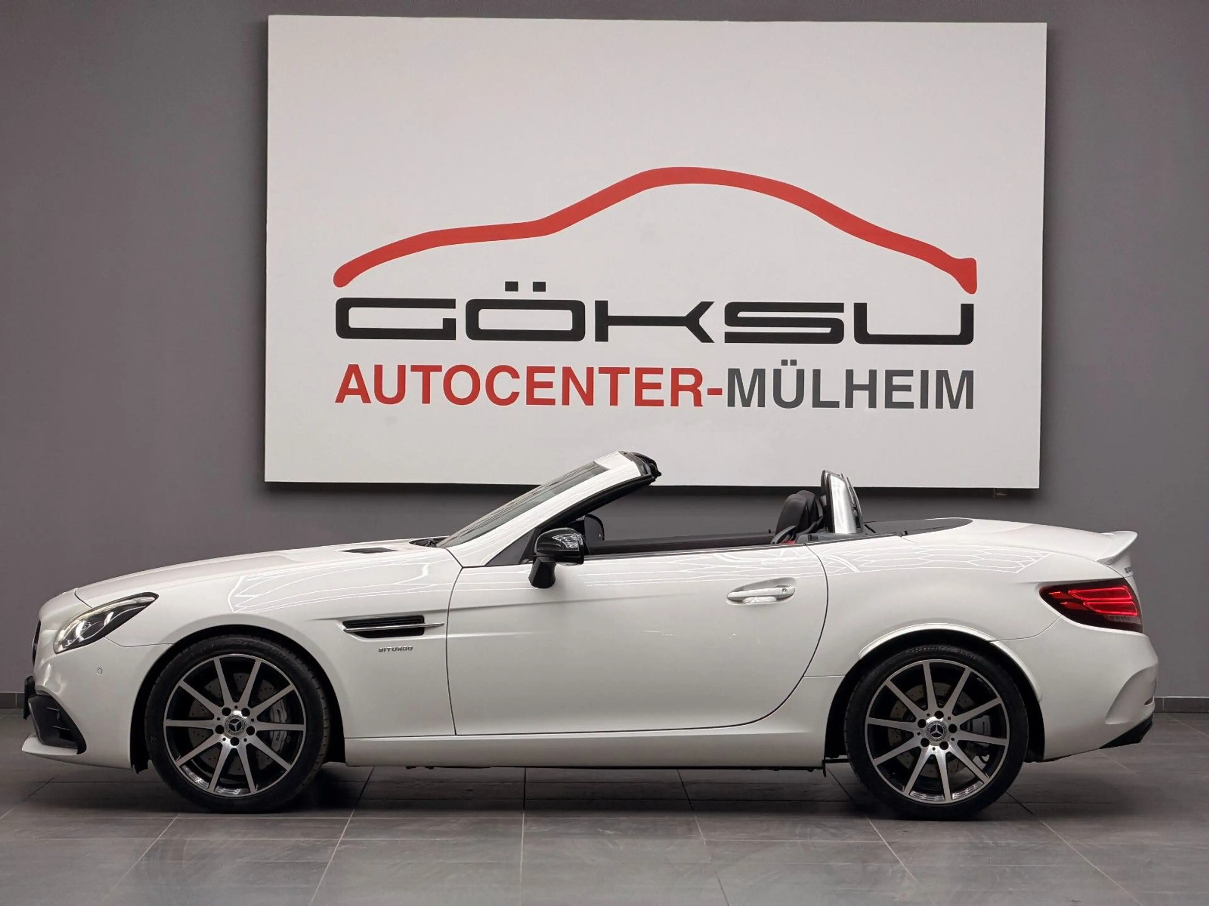 Mercedes-Benz SLC 43 AMG *Pano*MagicSky*Night*H&K*Airscarf*RFK* — photo 4