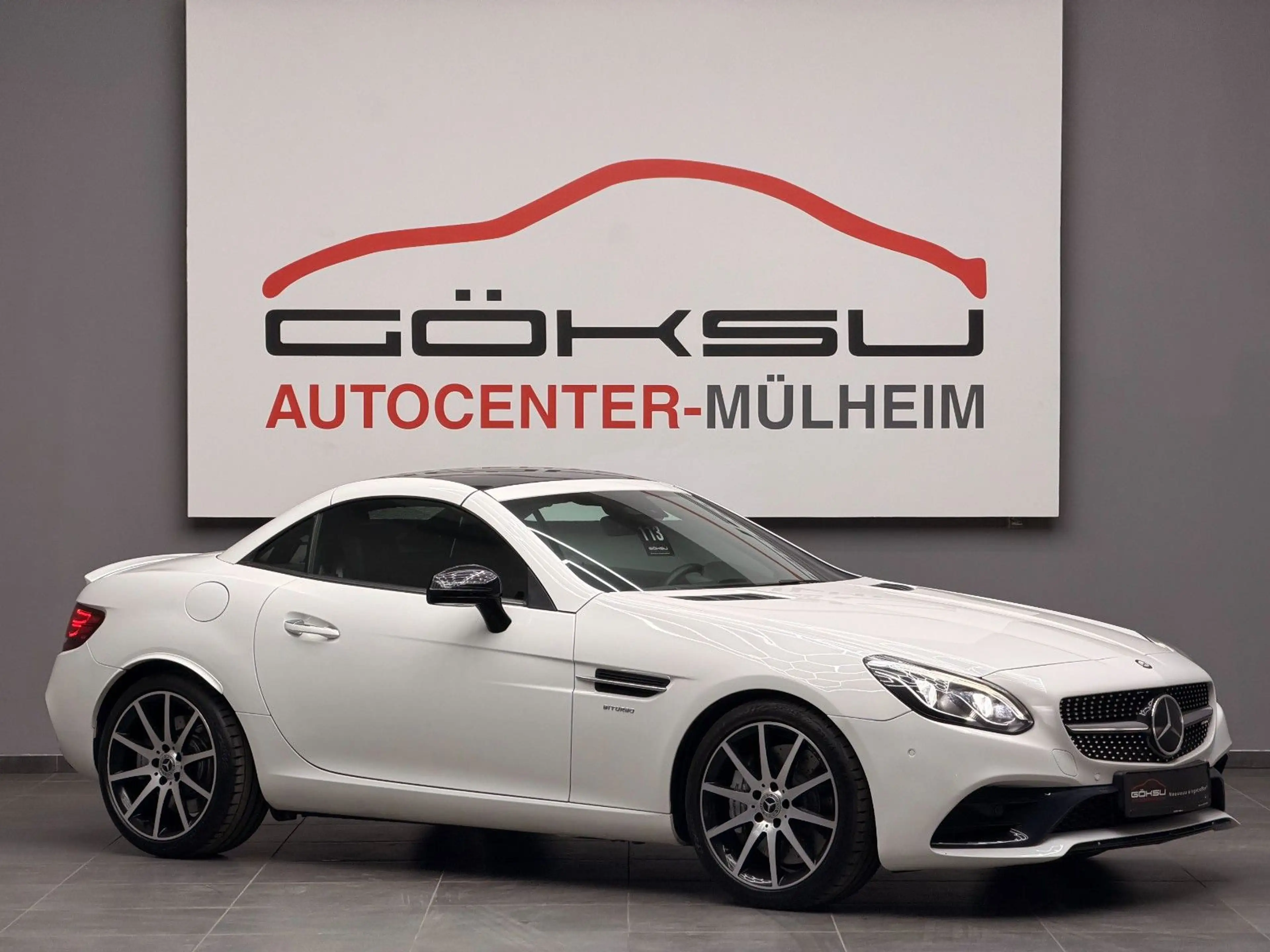 Mercedes-Benz SLC 43 AMG *Pano*MagicSky*Night*H&K*Airscarf*RFK* — photo 3