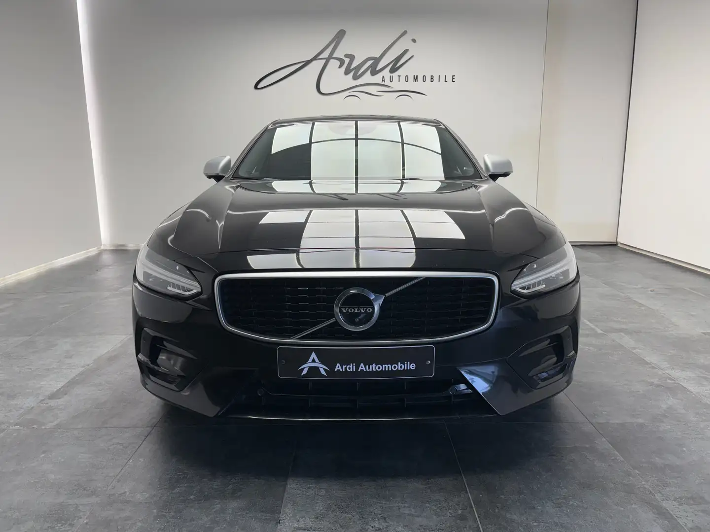 Volvo S90 2.0 D4 R-Design *CAMERA 360*LED AMBIANCE*GARANTIE* Noir - 2