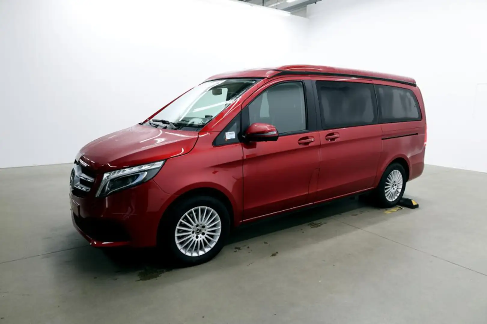 Mercedes-Benz Marco Polo V 220d  Horizon 4Matic Distronic/LED Красный - 1